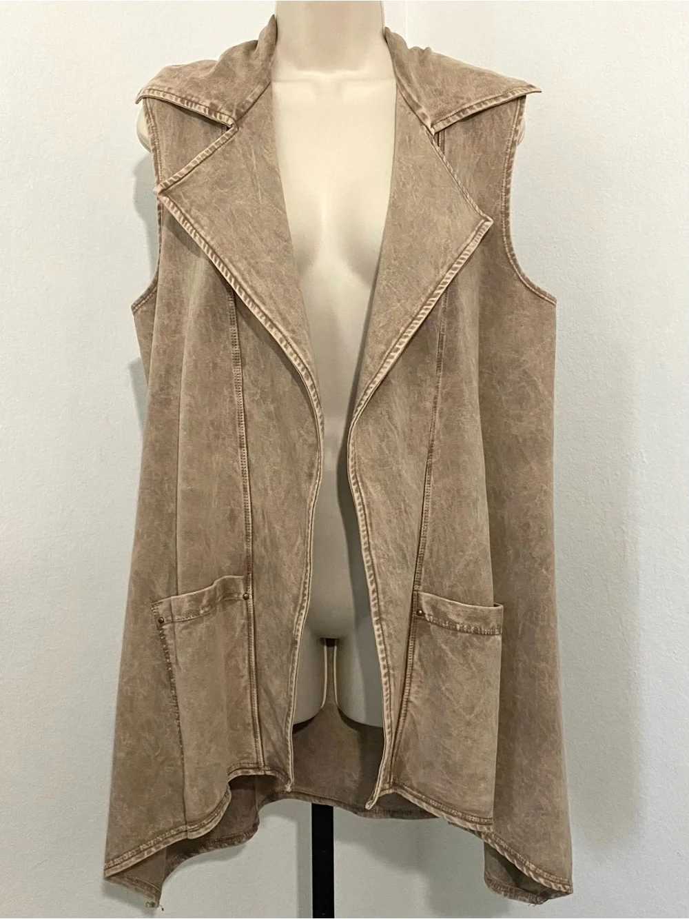 New Testimony Los Angeles Brown French Terry Long Open Front Vest Large NWOT - Picture 2 of 7